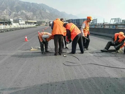 站前道路桥梁病害治理